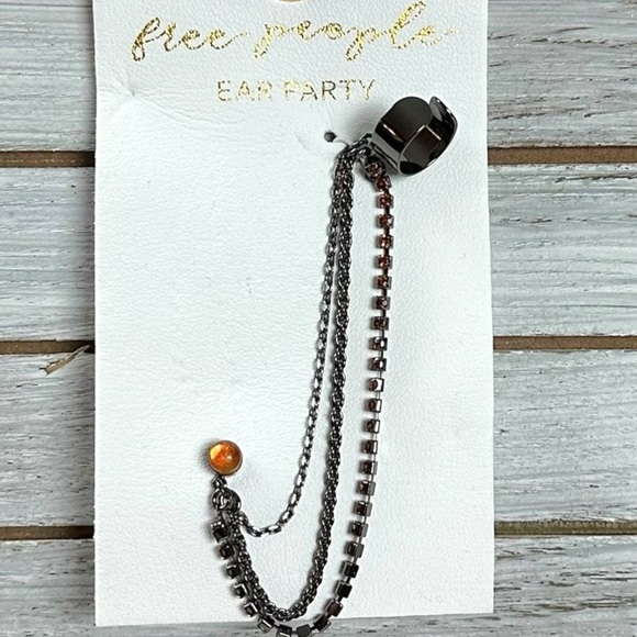 Free People Party Party Ear Chain Cuff Amber Rhinestone Gunmetal NWT Bohemian - Picture 2 of 13